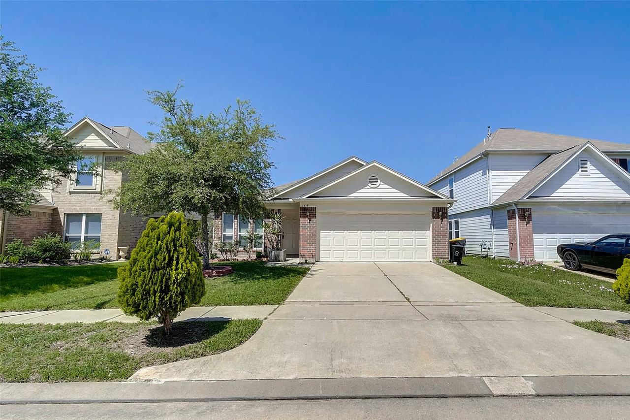 3619 Apple Dale Dr #3619 - Photo 2 of 29