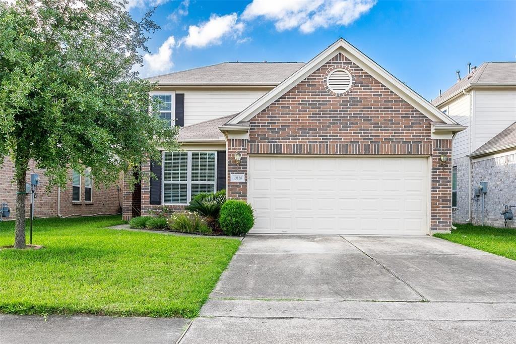 19138 Clevera Walk Ln #19138 - Photo 7 of 24