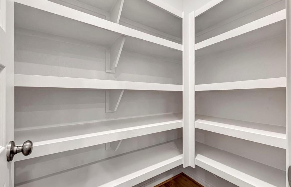 16104 Oregon Oak Dr #16104 - Photo 6 of 27