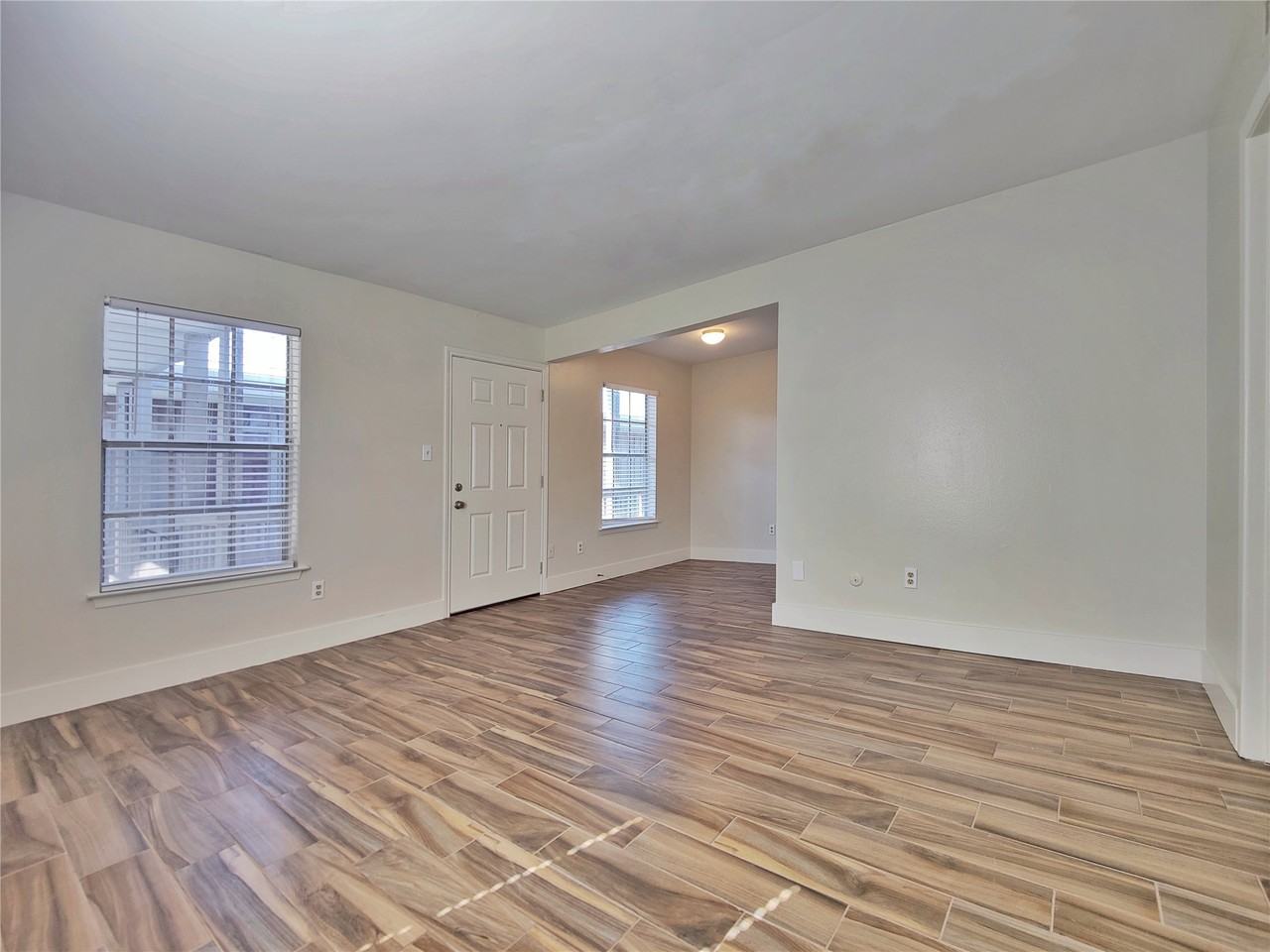 600 19th St #600-16 - Photo 4 of 29