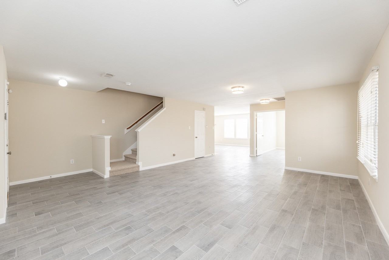 15831 Crooked Arrow Dr #15831 - Photo 2 of 30