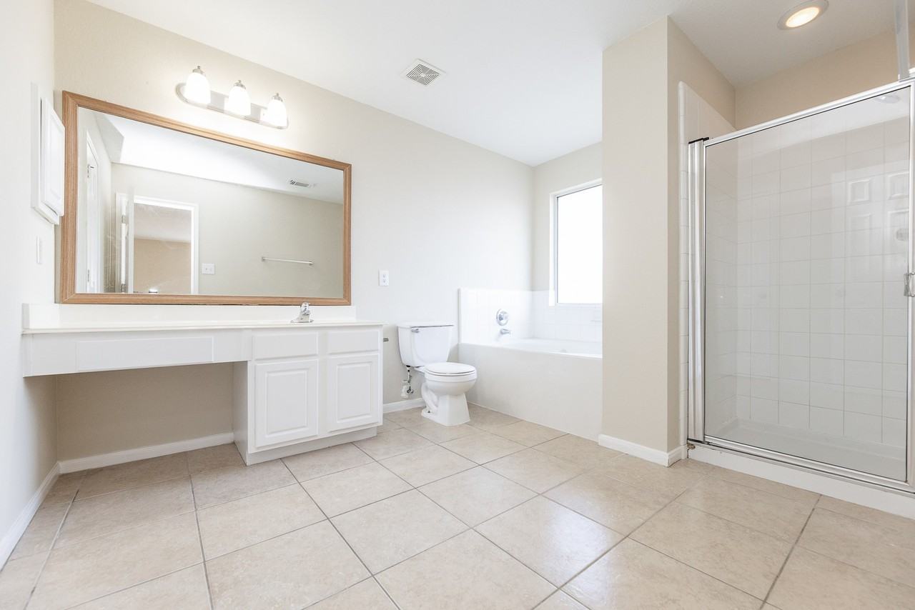 15831 Crooked Arrow Dr #15831 - Photo 6 of 30