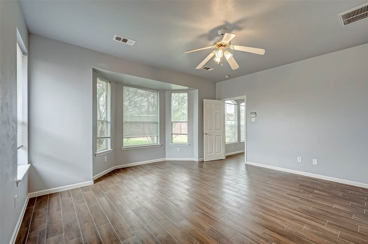 3306 Stratford Pointe Dr #3306 - Photo 6 of 32