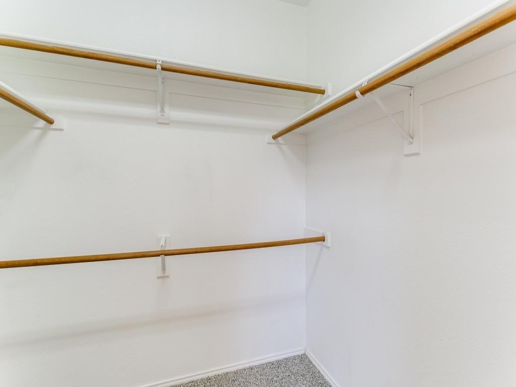 1105 Windhaven Cir #1105 - Photo 4 of 28