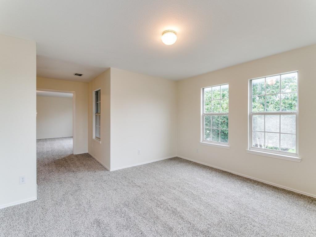 1105 Windhaven Cir #1105 - Photo 7 of 28