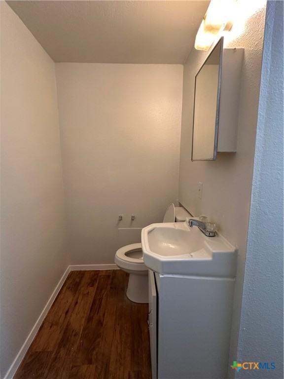 1706 N Interstate 35 #1706-6 - Photo 5 of 8