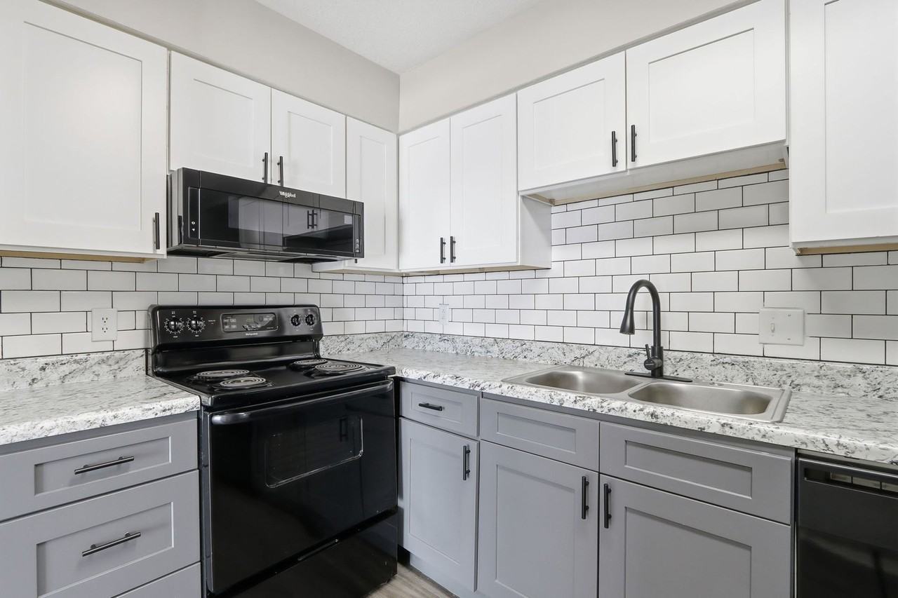 The Eclipse Apartment Homes - Photo 3 of 50