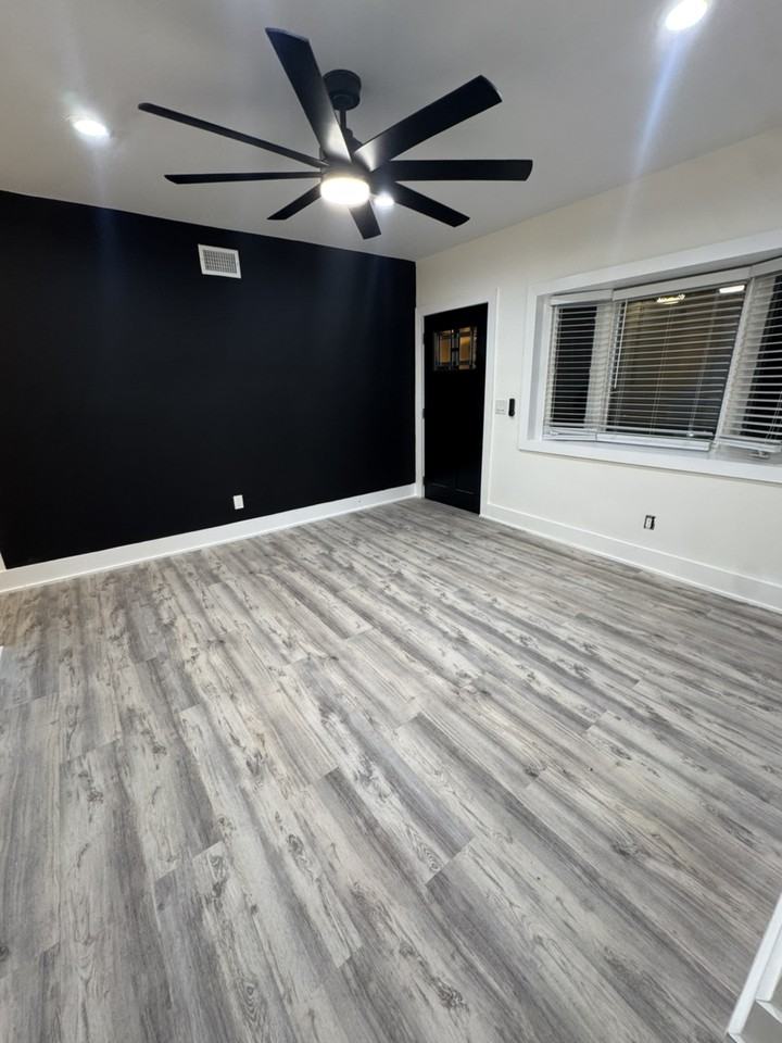 268 Ogden St - Photo 2 of 12