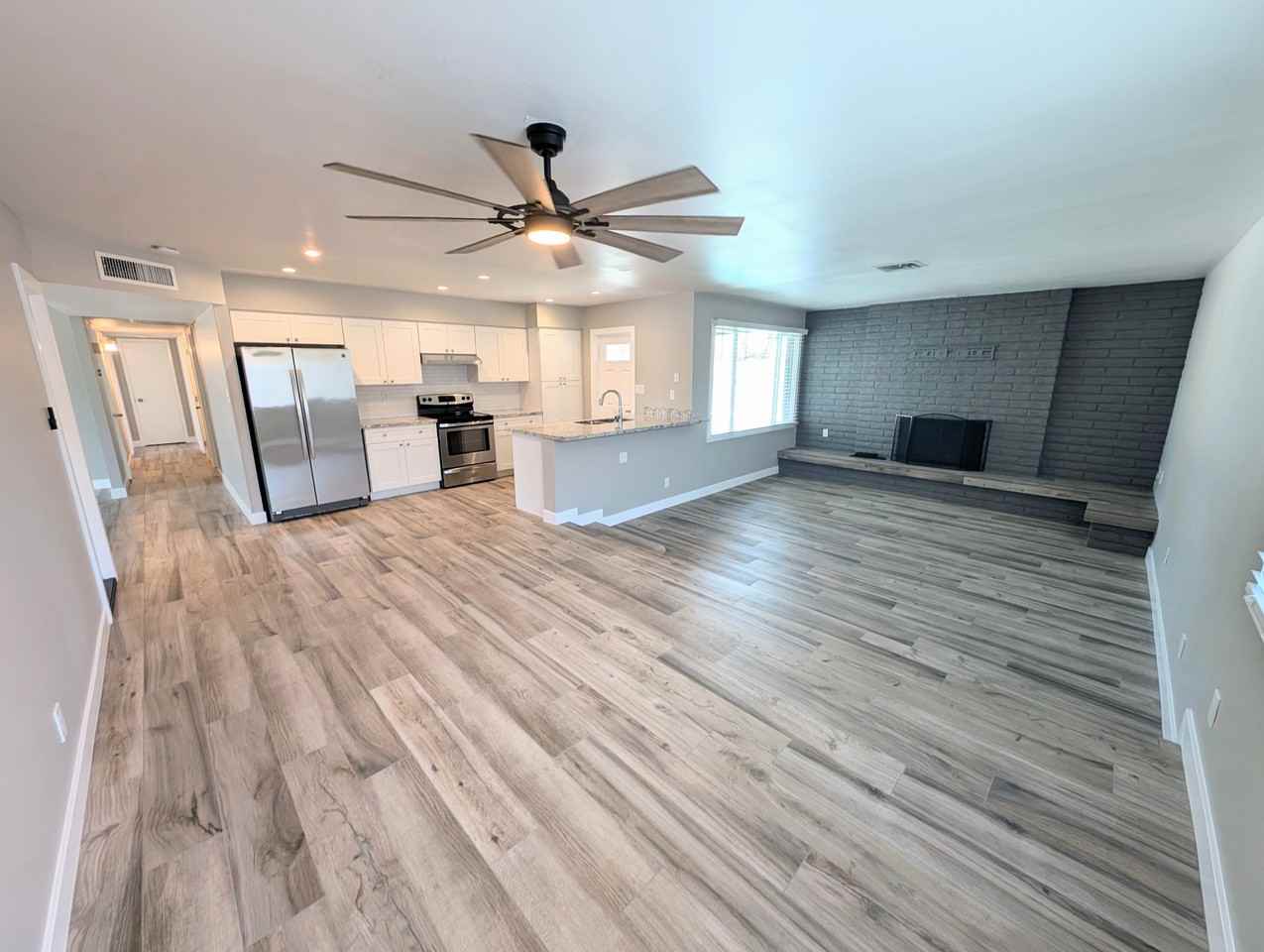 1604 E El Parque Dr #NA - Photo 2 of 10