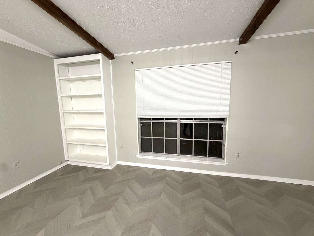 5919 40th Ct #NA - Photo 2 of 21