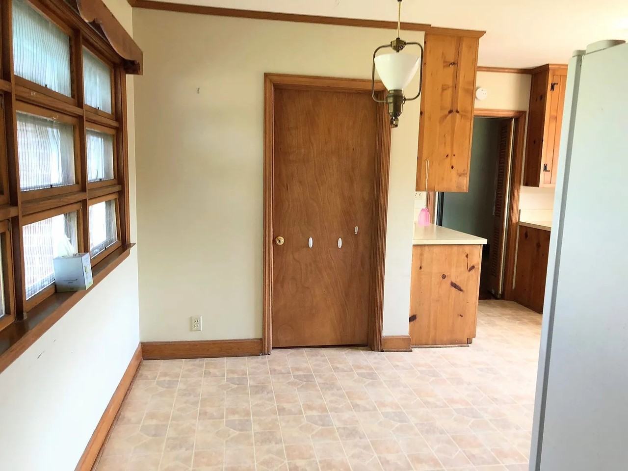 1619 Jones Blvd #NA - Photo 6 of 19