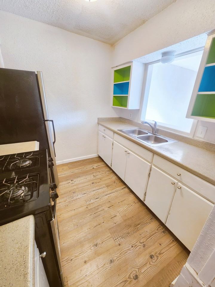 2405 Mission Hill Dr #104 - Photo 7 of 17