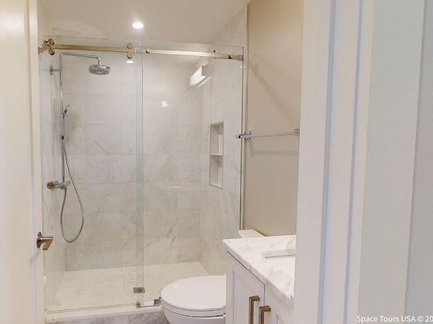 523 Lamont St Nw #2A - Photo 7 of 10