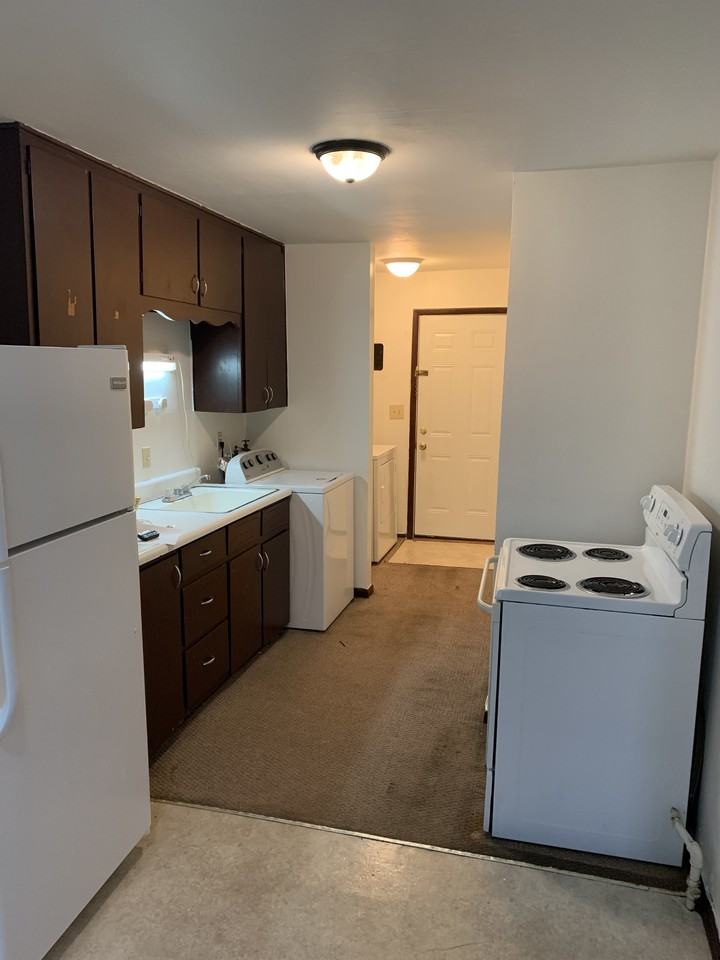 S Summit St #930 - Photo 7 of 12