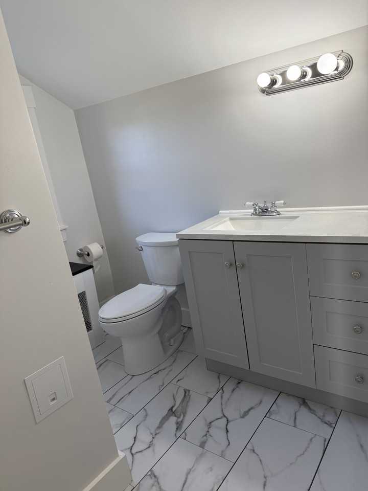 13 Pressey Ct #NA - Photo 7 of 12