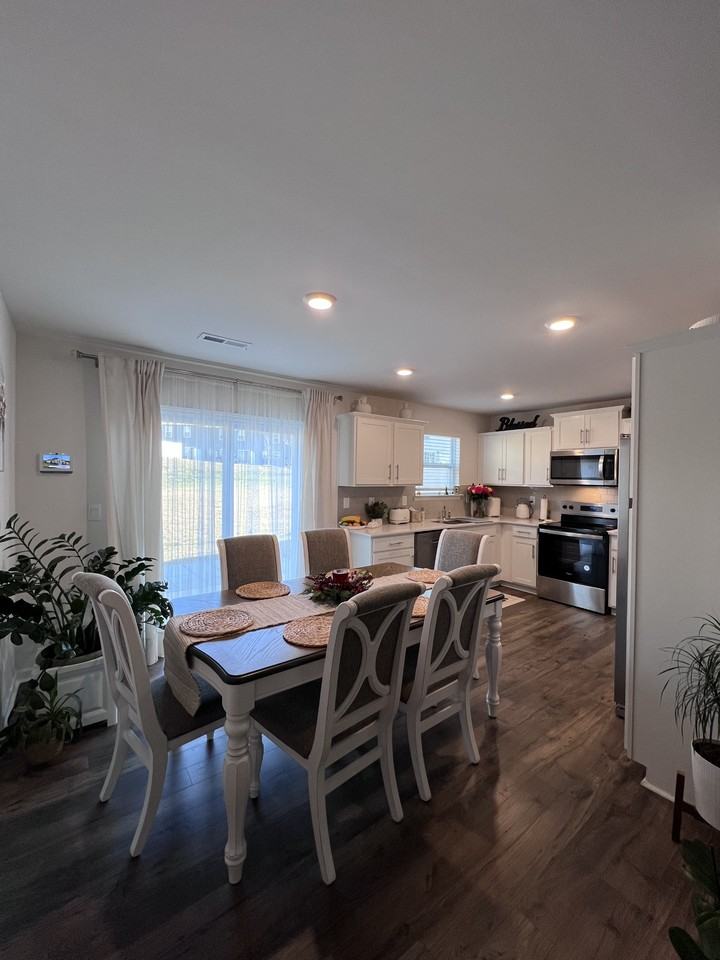 95 Malcolm Ct #95 - Photo 4 of 14