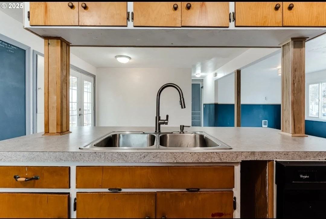 155 N Mckinley St #NA - Photo 6 of 17