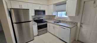 2011 Ne 56th St #3 - Photo 1 of 1