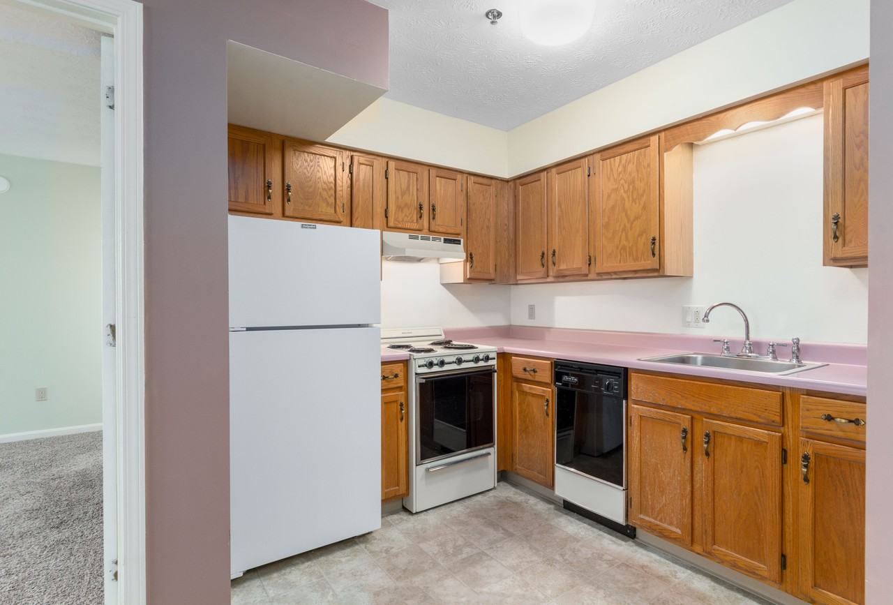 10 Kellogg Rd #239 - Photo 3 of 16