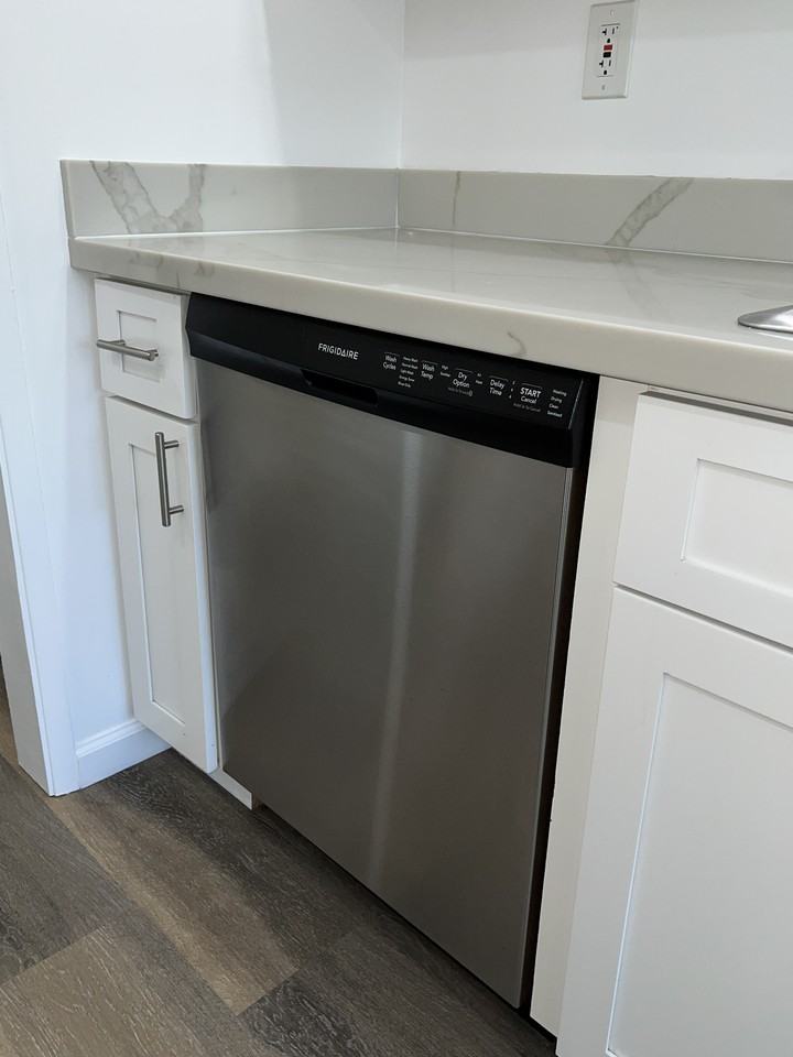 36 Duane St #10 - Photo 6 of 35