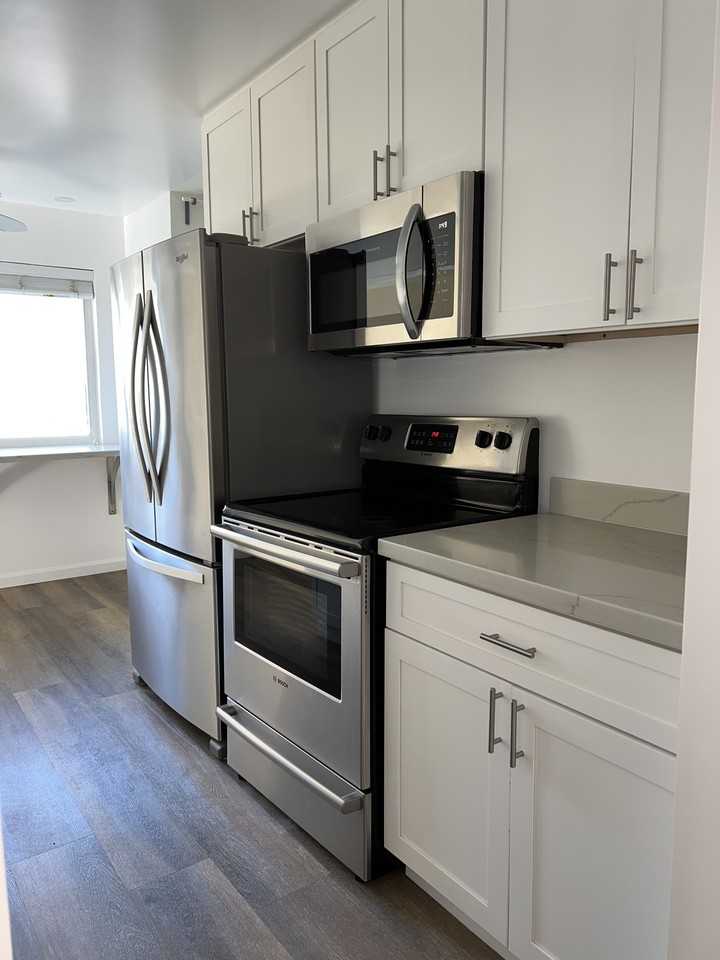 36 Duane St #10 - Photo 7 of 35