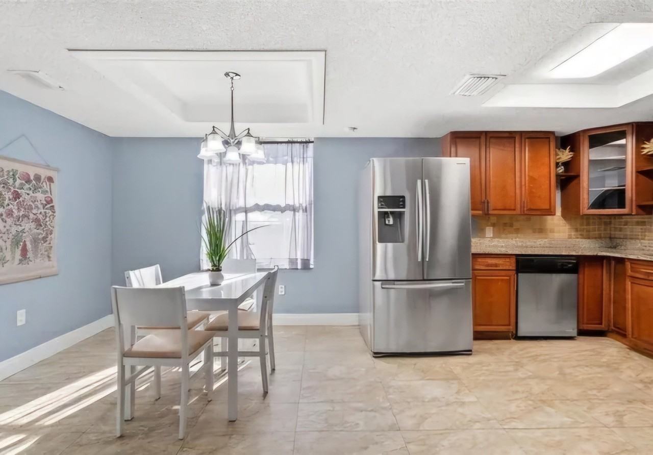 7493 Sealawn Dr #NA - Photo 5 of 12