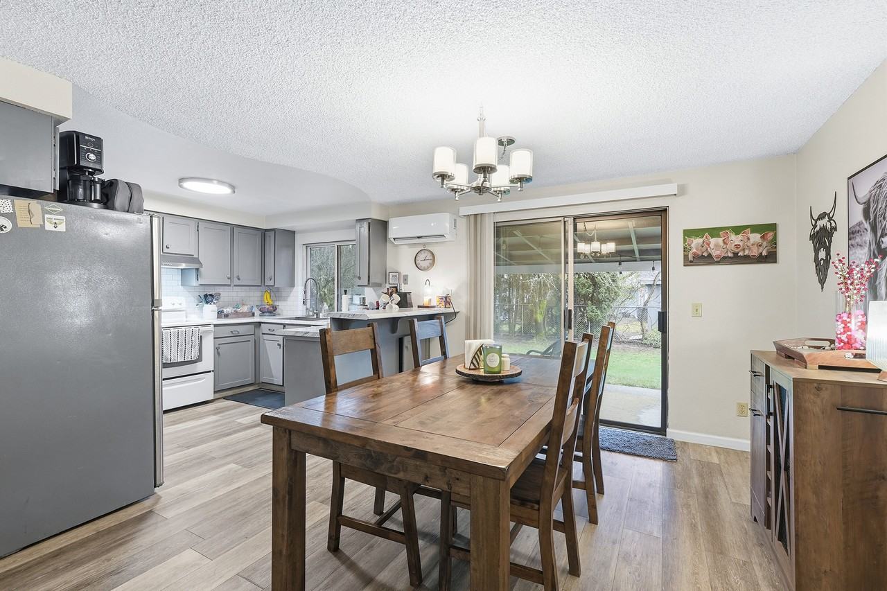 3111 Ne 51st St #NA - Photo 7 of 19