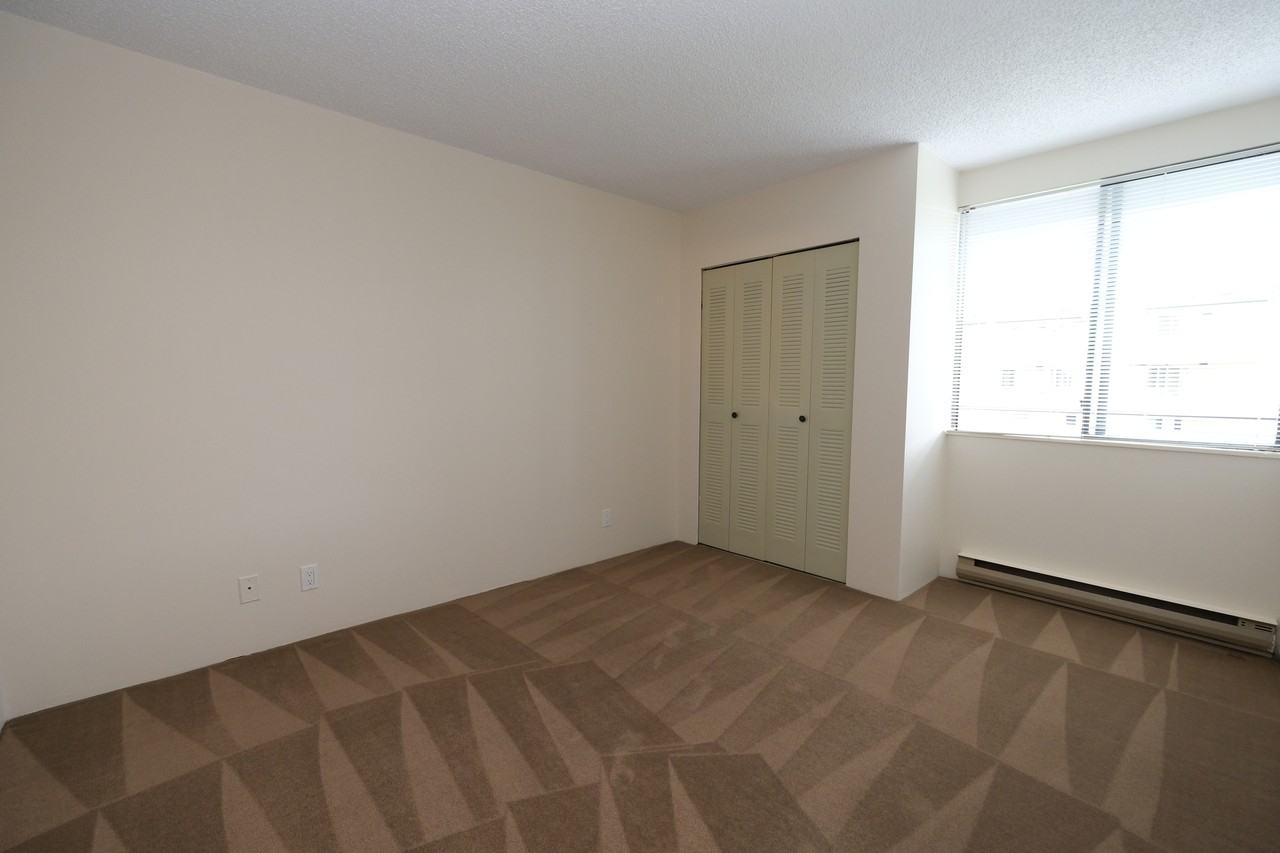 619 Moberly Road #209 - Photo 7 of 11