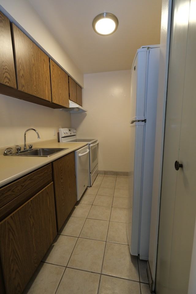 619 Moberly Road #209 - Photo 6 of 11