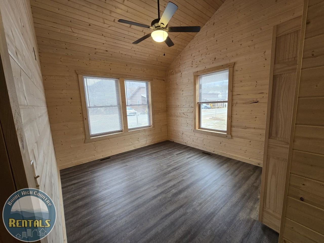 219 Oliver Ln - Photo 6 of 18