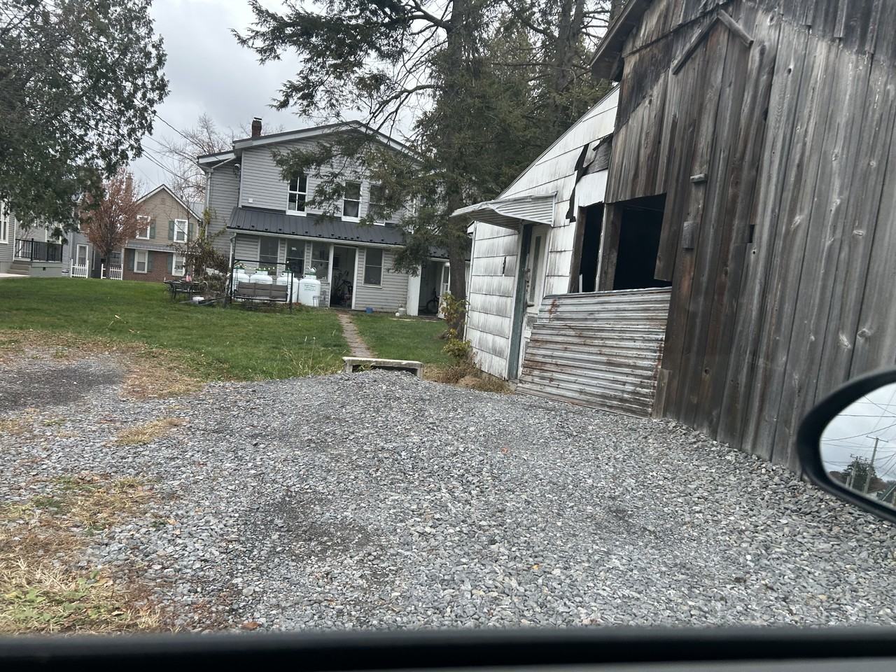 607 Chestnut St #607 - Photo 2 of 2