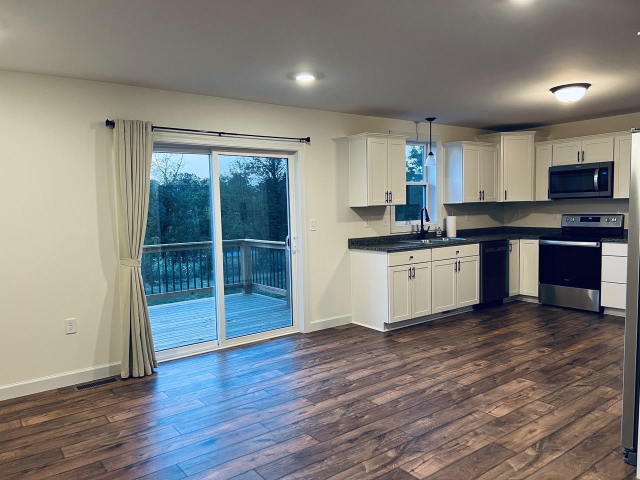 222 Woodridge Dr #NA - Photo 2 of 19