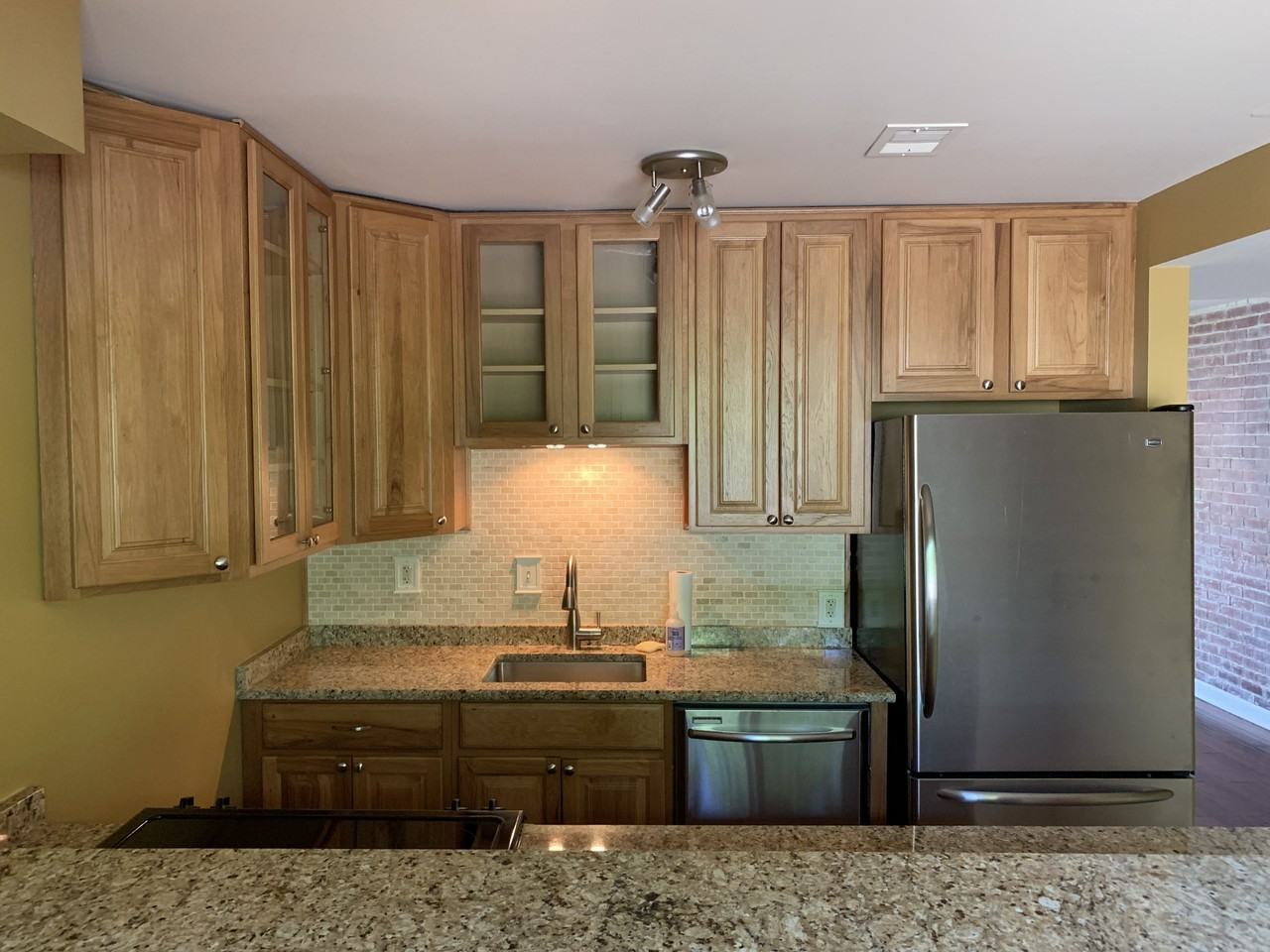 103 E 8th St #103E - Photo 4 of 11