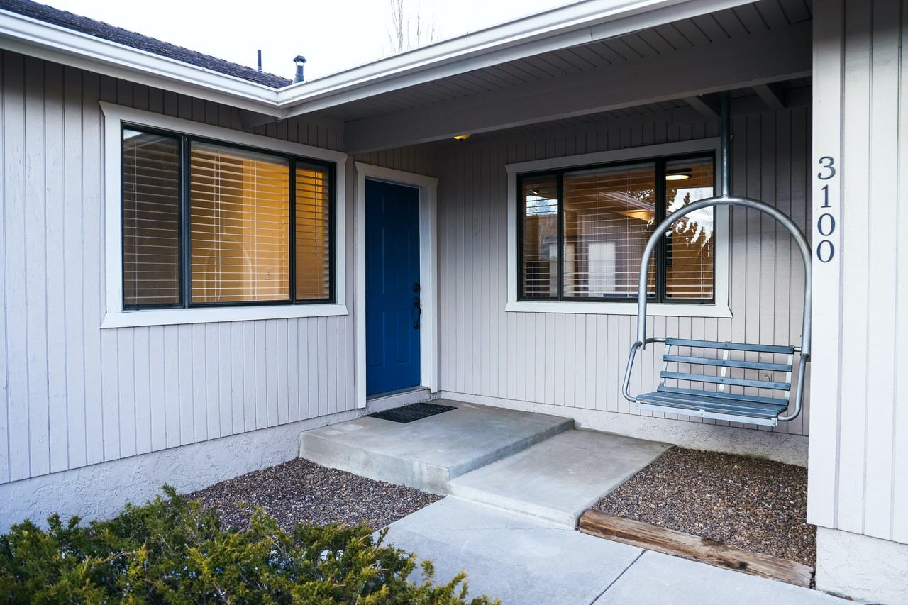 3100 W Sheila Dr #NA - Photo 3 of 17