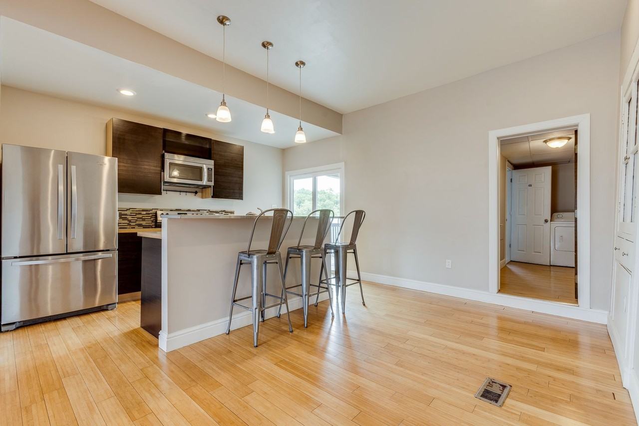 1922 Shamokin St - Photo 4 of 43