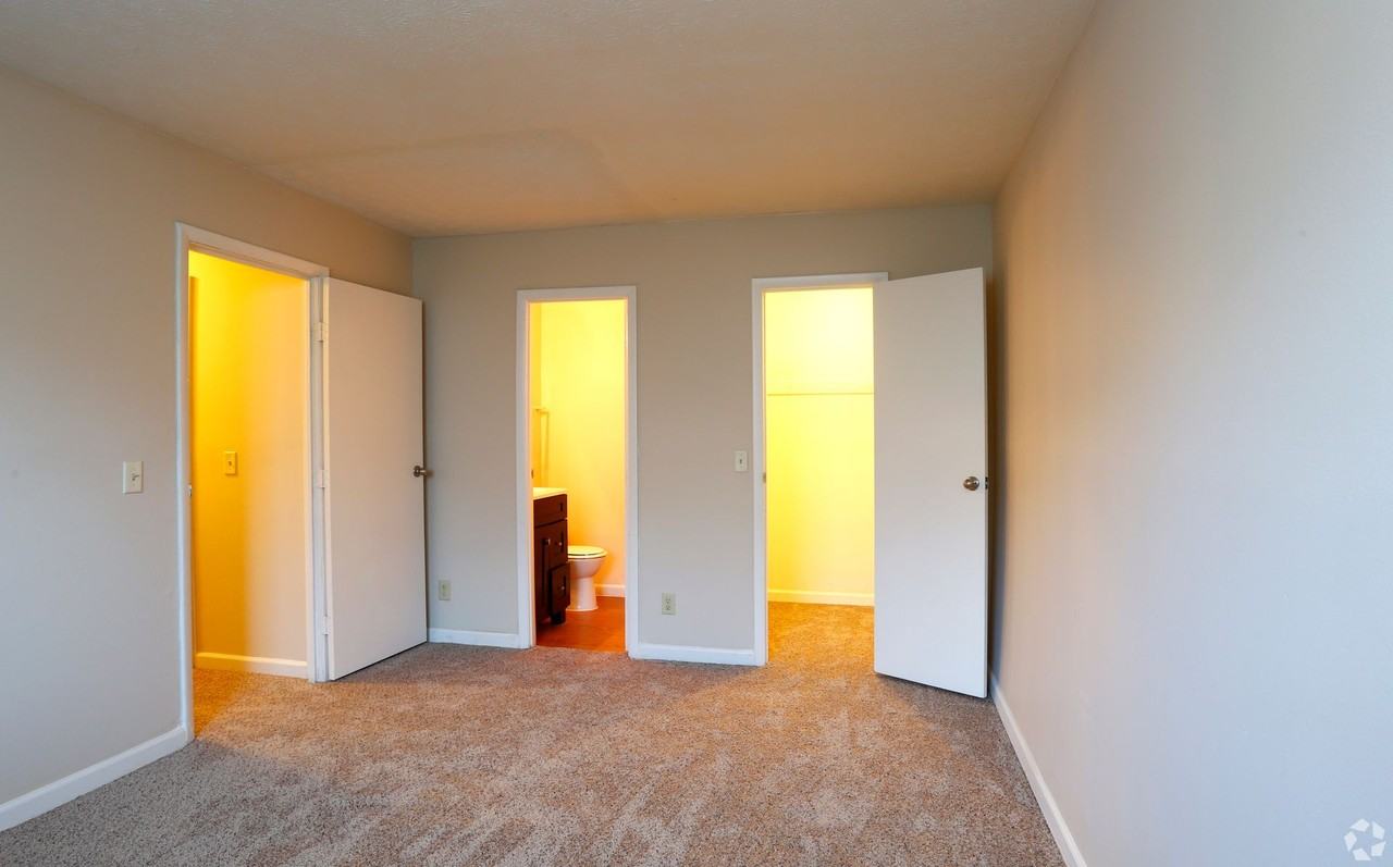 Overlook at Wyoming - Photo 2 of 4