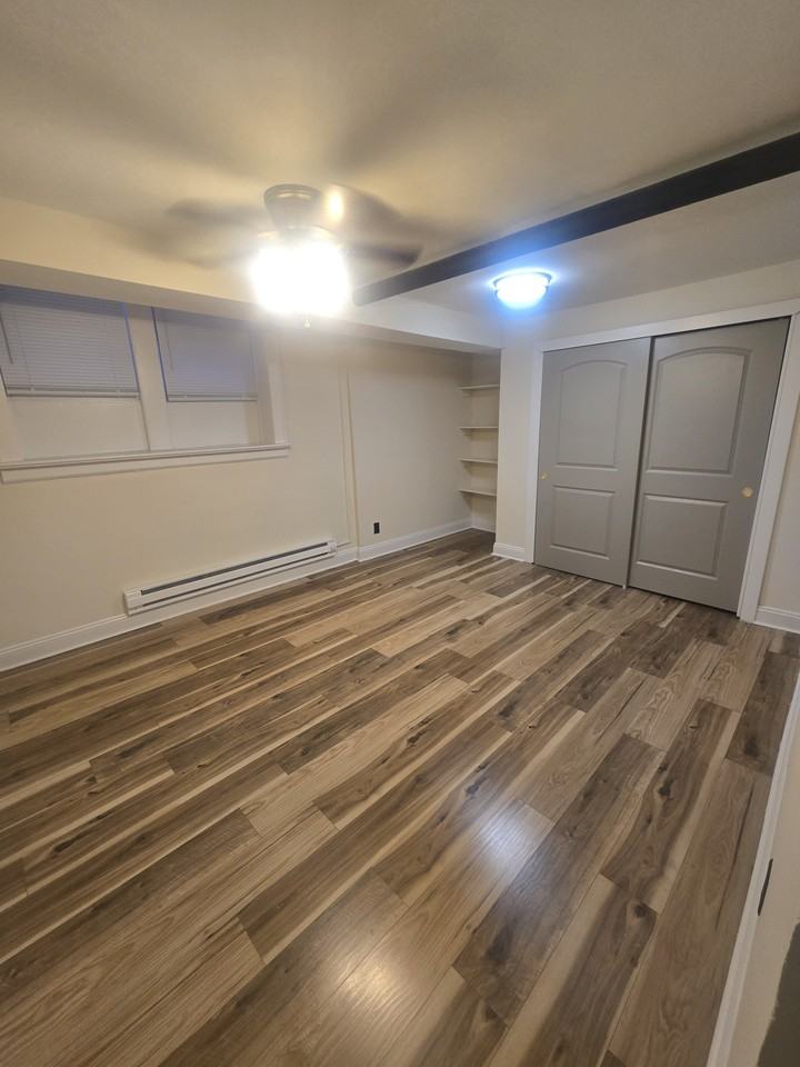 42 Kelly Parkway - Photo 2 of 10