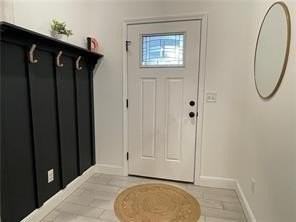 2415 England Ln - Photo 2 of 17