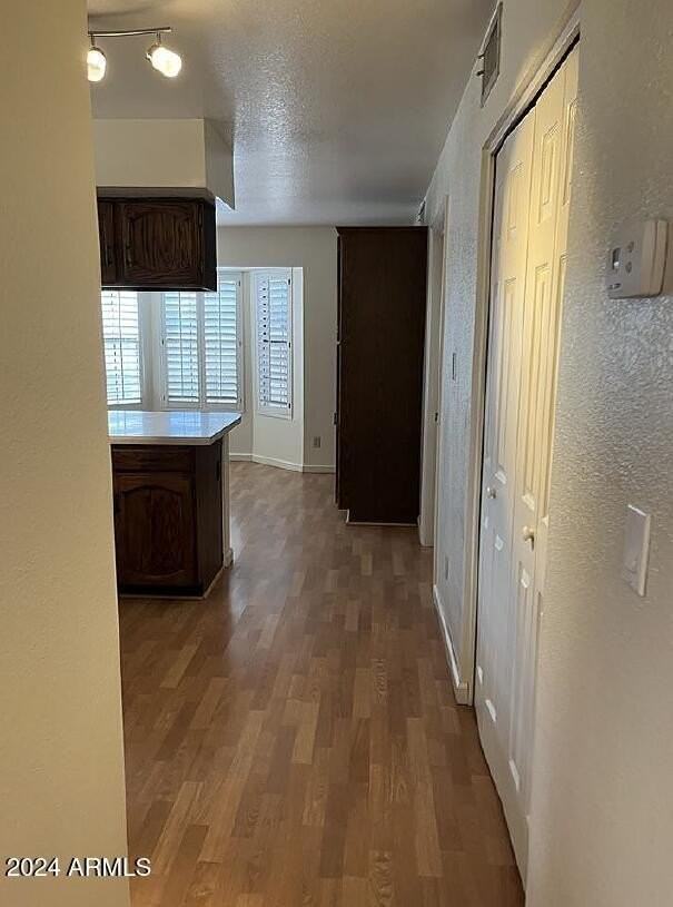 1967 E Buena Vista Dr - Photo 7 of 34