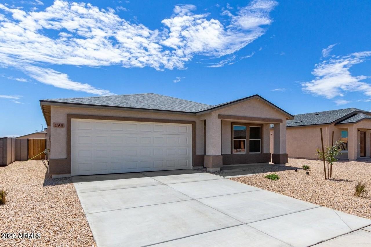 8500 W Coronado Dr - Photo 3 of 27