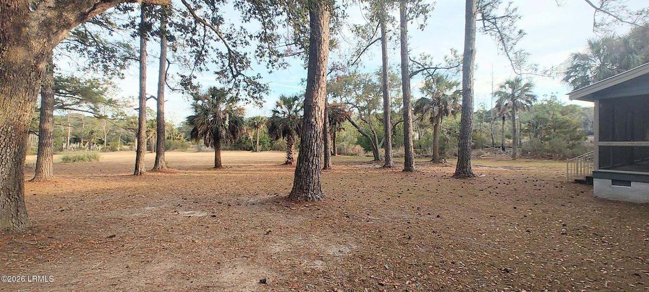 11 Sea Breeze Way - Photo 3 of 30