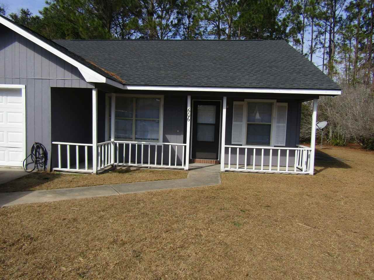 606 Hampton St - Photo 4 of 20