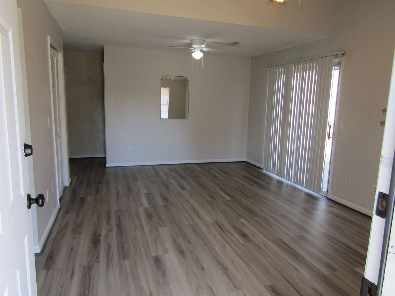 606 Hampton St - Photo 5 of 20