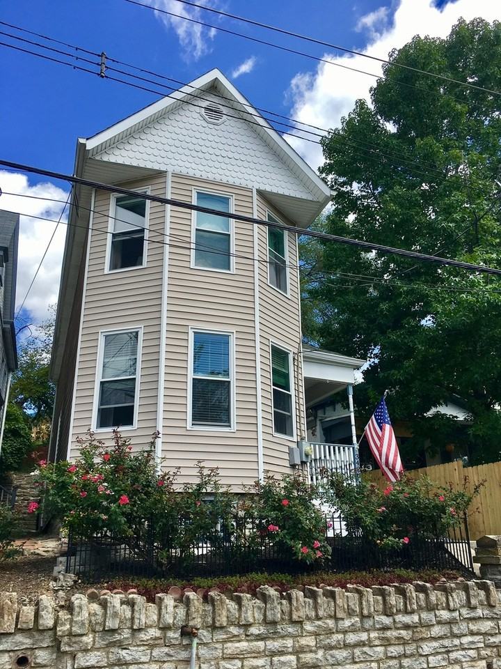 3428 Walworth Ave - Photo 2 of 17