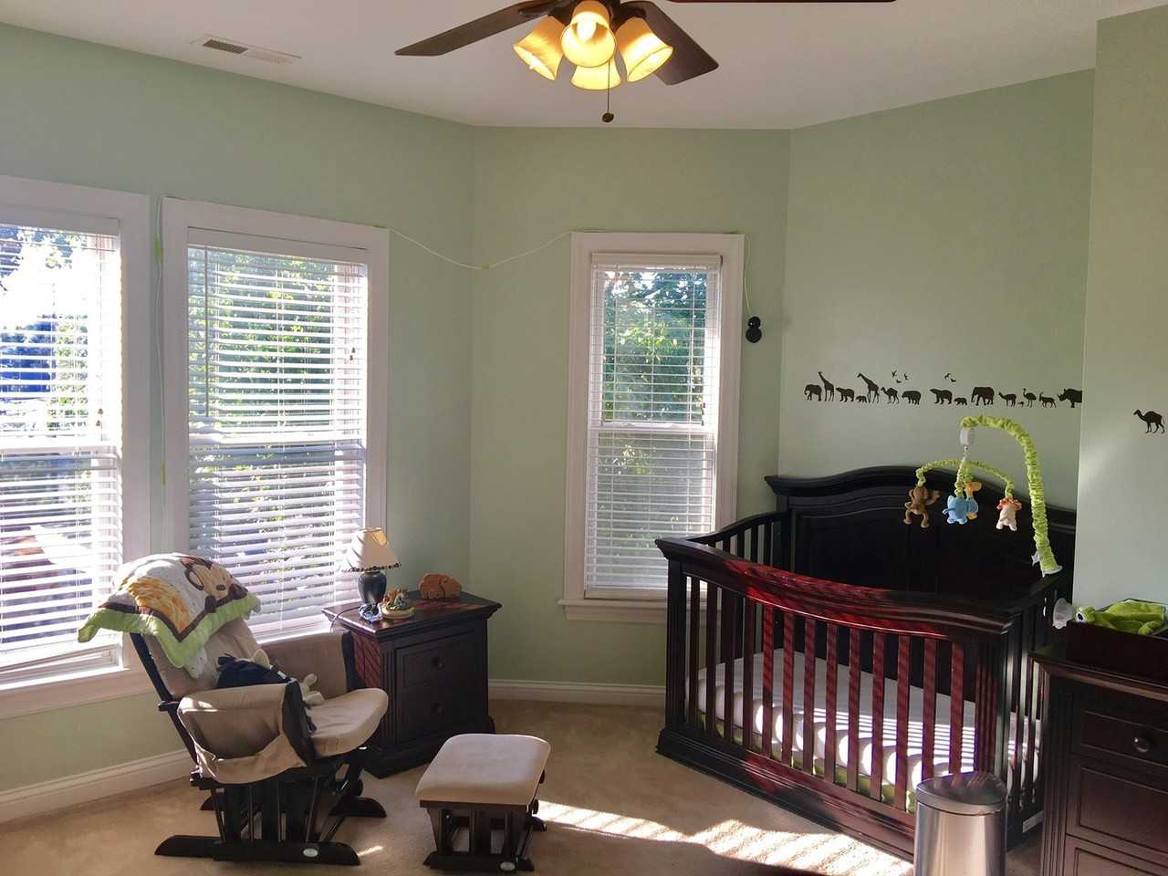 3428 Walworth Ave - Photo 4 of 17