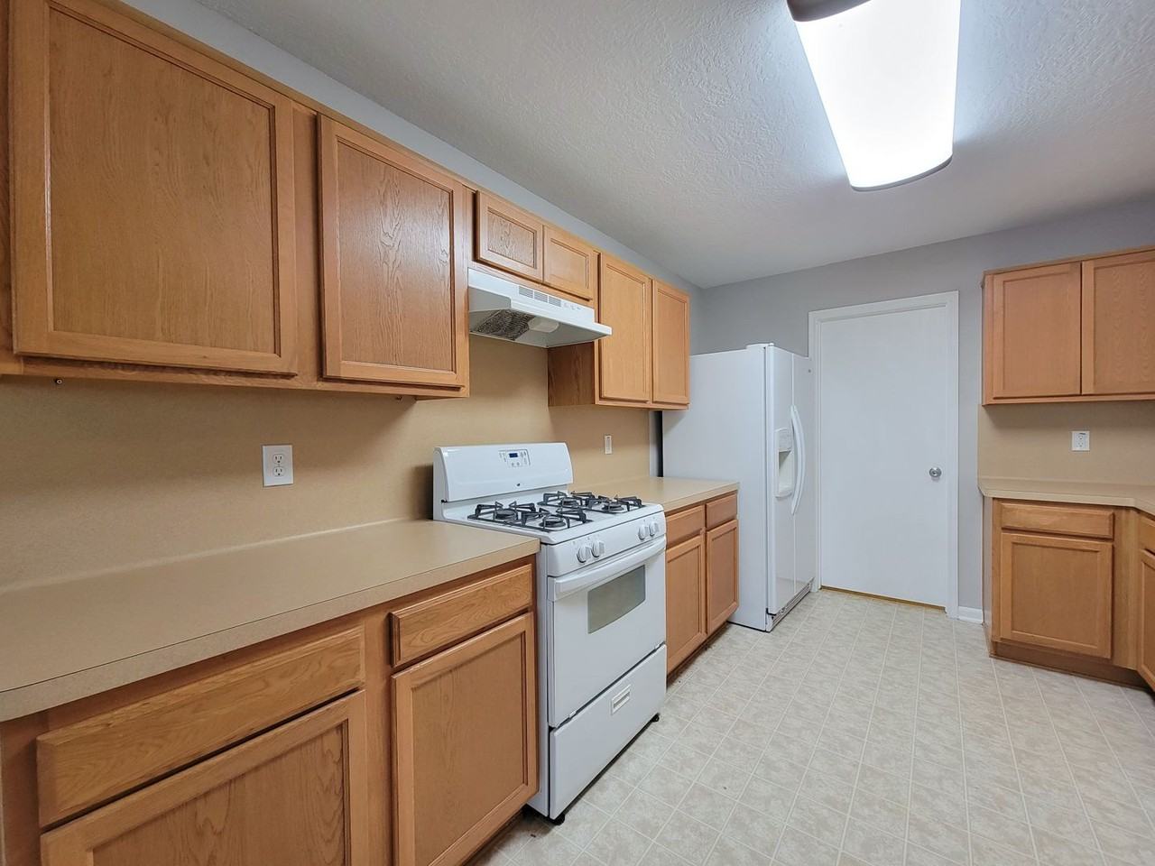 20759 Cypress Crescent Ln - Photo 7 of 34