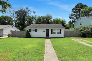 1914 Somerville Dr - Photo 1 of 1