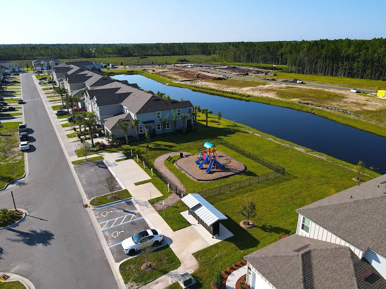 121 121 Rebbud Rd - Photo 6 of 39