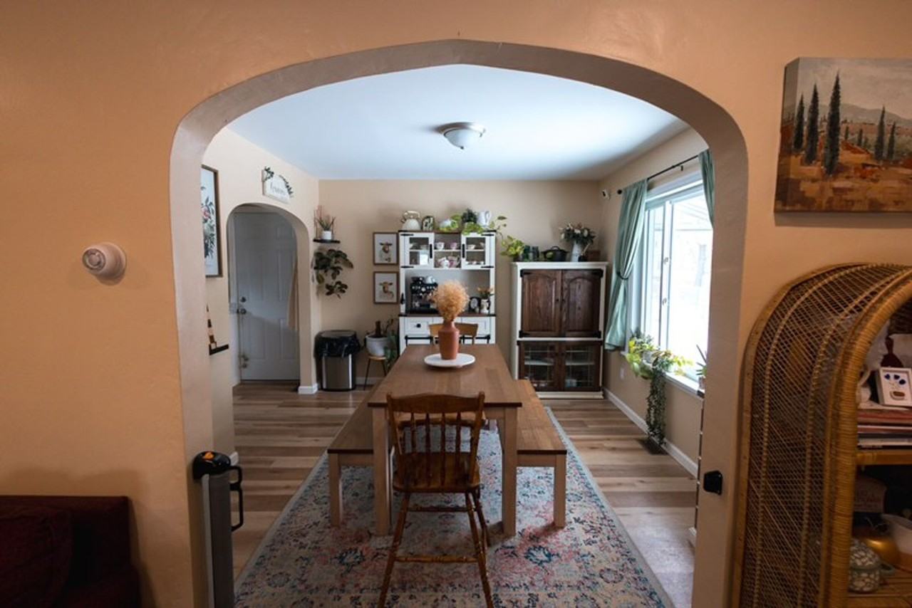 3106 Pine Ave - Photo 3 of 21