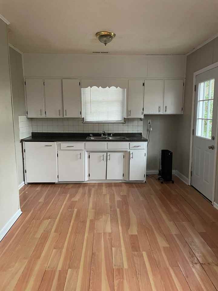 7705 6th Ave N - Photo 5 of 19